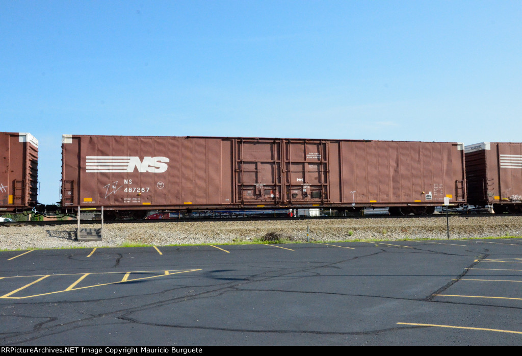 NS Box Car